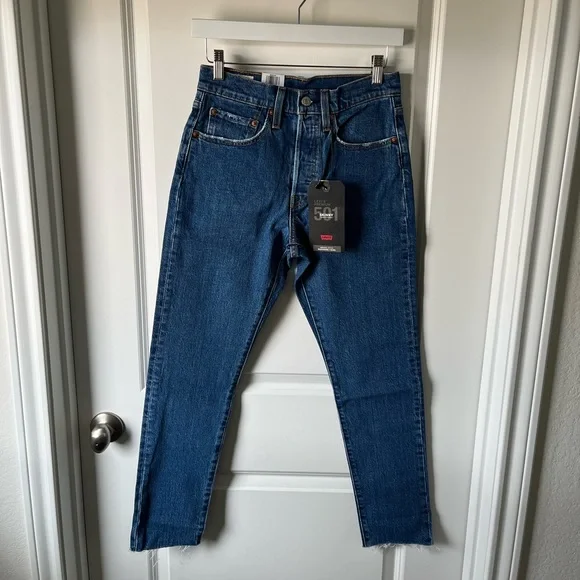 SALE! ⭐️ Levi’s 501 skinny high rise jean in Jive might moves - dark wash - Picture 10 of 12